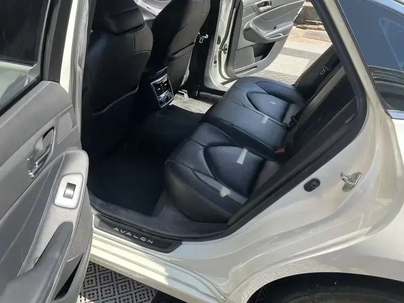 2019 Toyota Avalon с пробегом 79 600 км