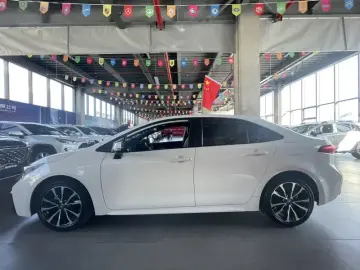 2022 Toyota Levin с пробегом 21 100 км