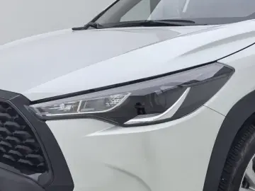 2024 Toyota Corolla Cross с пробегом 12 300 км
