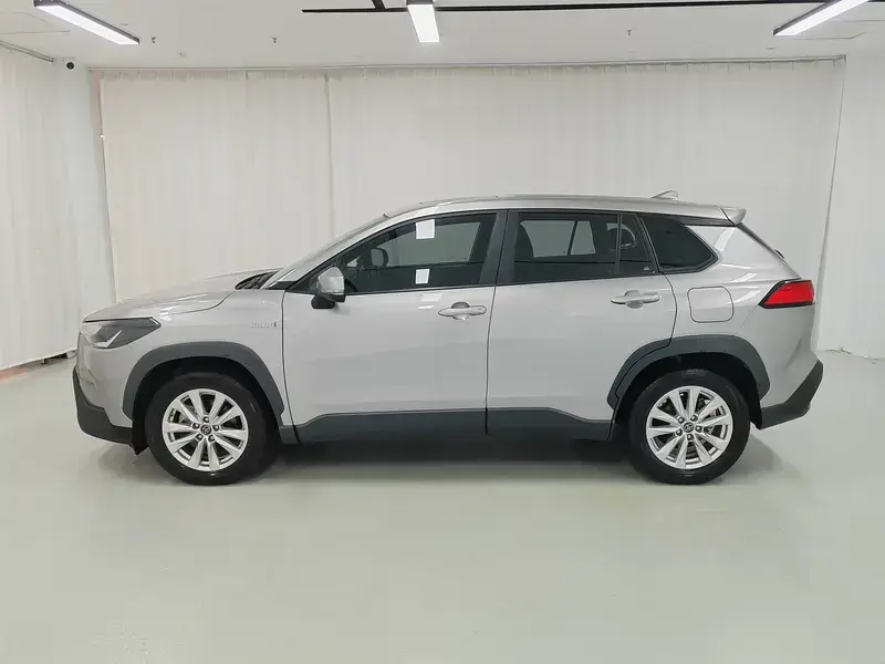 2023 Toyota Corolla Cross с пробегом 49 800 км