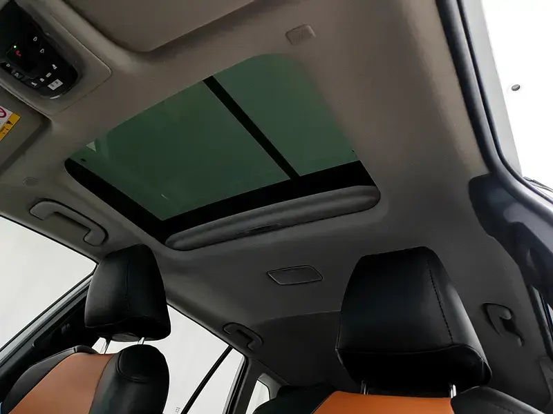 2023 Toyota Corolla Cross с пробегом 49 800 км