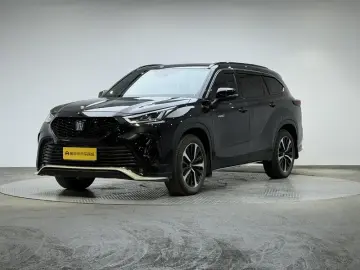 Toyota Crown Kluger