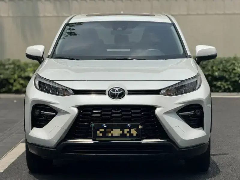 2021 Toyota Wildlander с пробегом 55 000 км