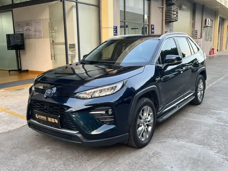 2021 Toyota Wildlander с пробегом 69 000 км