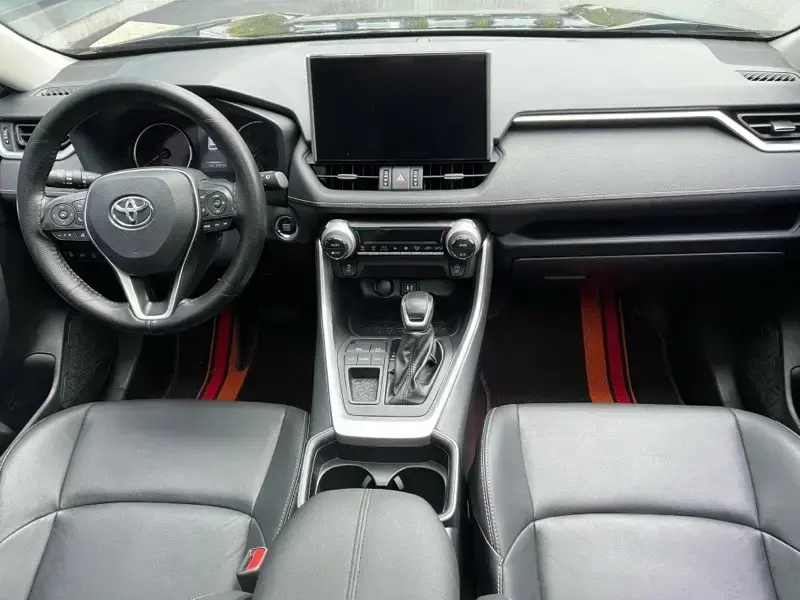 2020 Toyota Wildlander с пробегом 54 000 км