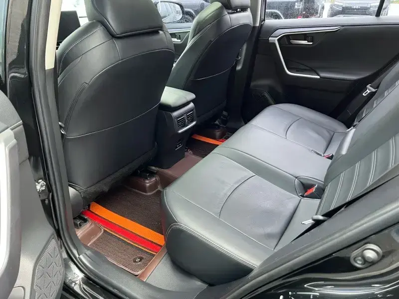 2020 Toyota Wildlander с пробегом 54 000 км