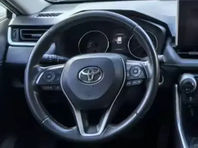 2022 Toyota Wildlander с пробегом 46 000 км