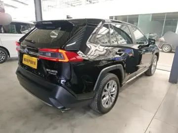 2022 Toyota Wildlander с пробегом 82 800 км