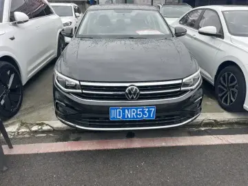 2024 Volkswagen Bora с пробегом 2 400 км