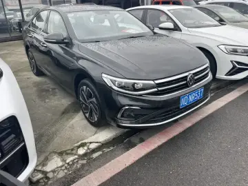 2024 Volkswagen Bora с пробегом 2 400 км