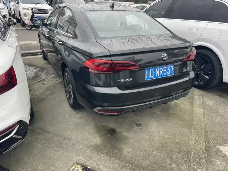 2024 Volkswagen Bora с пробегом 2 400 км