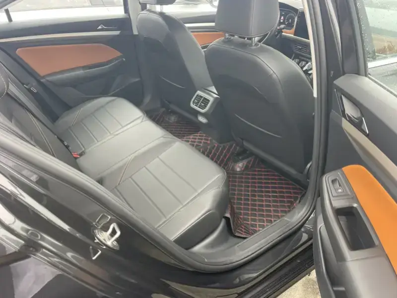 2024 Volkswagen Bora с пробегом 2 400 км