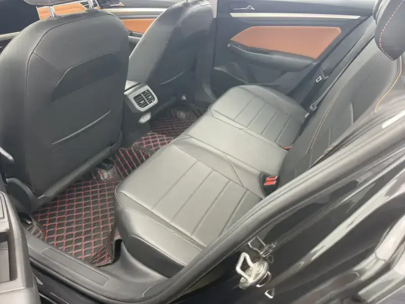2024 Volkswagen Bora с пробегом 2 400 км
