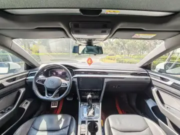 2021 Volkswagen Passat CC с пробегом 80 000 км