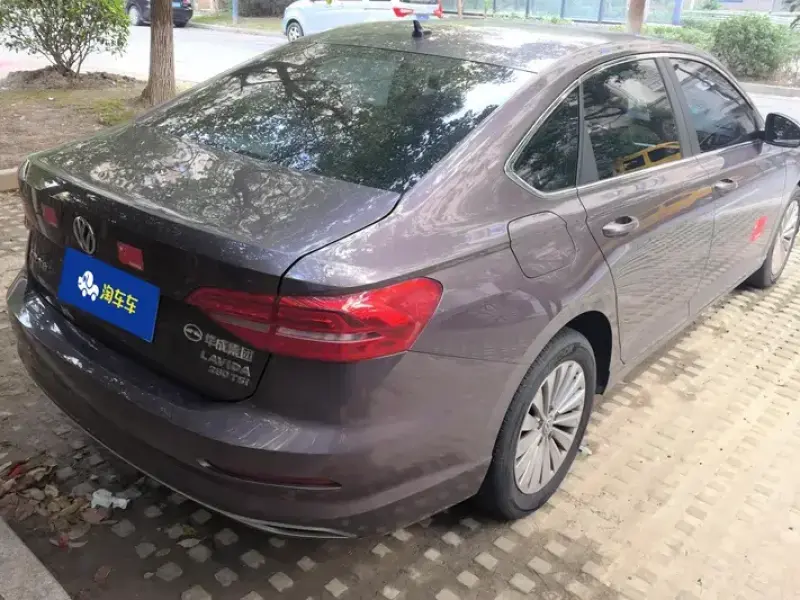 2019 Volkswagen Lavida с пробегом 97 000 км