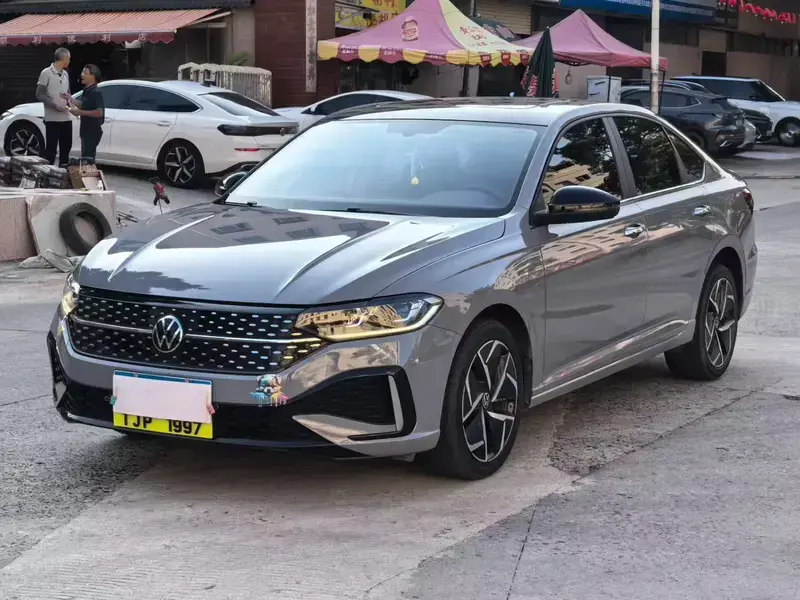 2023 Volkswagen Lavida с пробегом 62 000 км