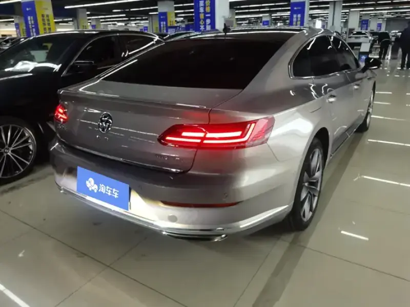 2019 Volkswagen Passat CC с пробегом 101 000 км