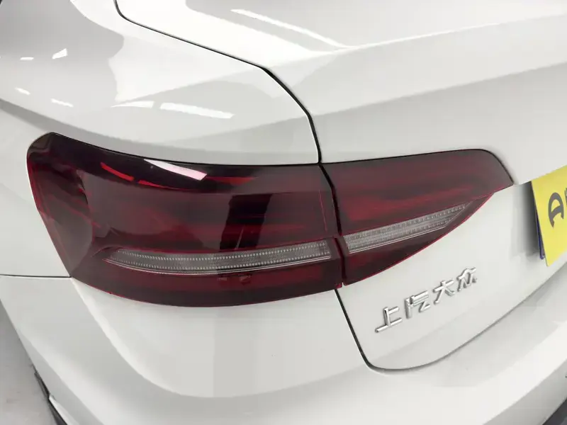 2024 Volkswagen Lavida с пробегом 10 600 км