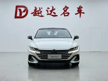2024 Volkswagen Passat CC с пробегом 19 000 км