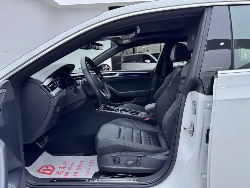 2024 Volkswagen Passat CC с пробегом 19 000 км
