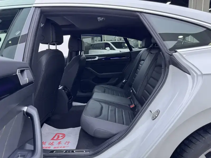 2024 Volkswagen Passat CC с пробегом 19 000 км