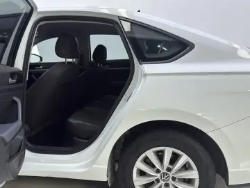 2023 Volkswagen Lavida с пробегом 74 100 км