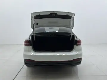 2023 Volkswagen Lavida с пробегом 74 100 км