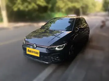 2021 Volkswagen Golf GTI с пробегом 46 900 км