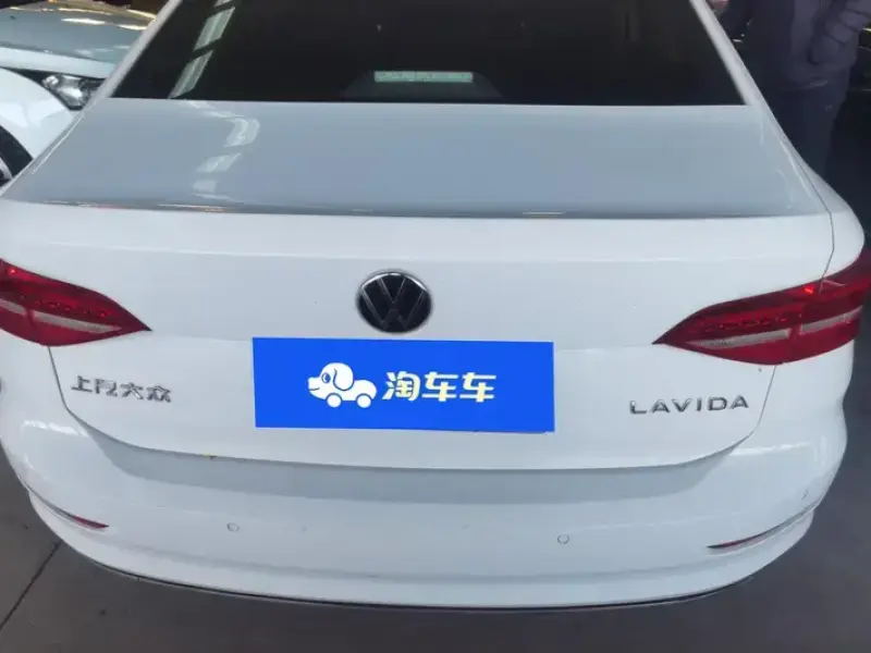 2021 Volkswagen Lavida с пробегом 105 000 км