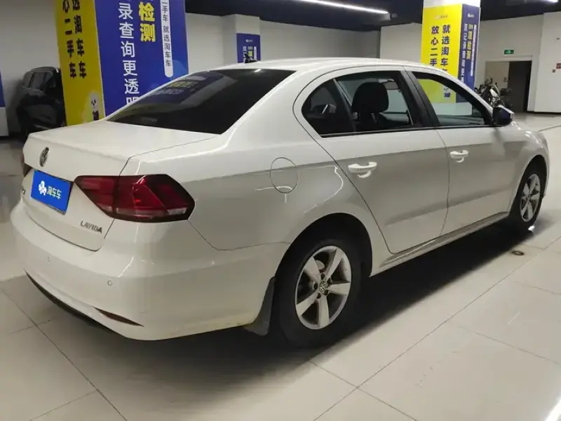 2019 Volkswagen Lavida с пробегом 23 000 км