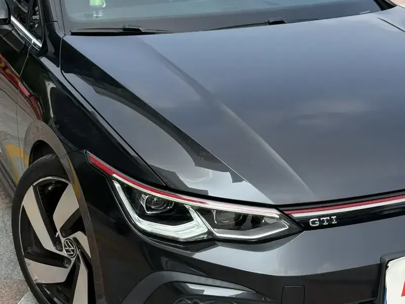 2021 Volkswagen Golf GTI с пробегом 120 000 км