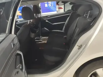2019 Volkswagen Lavida с пробегом 23 000 км