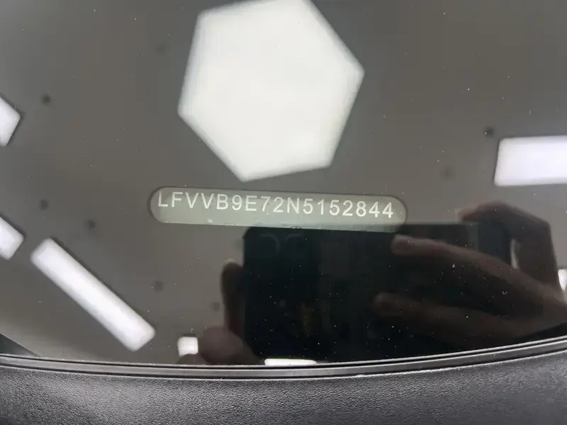 2021 Volkswagen ID.6 с пробегом 67 900 км