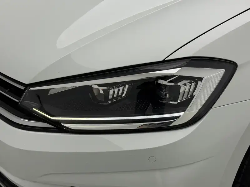2020 Volkswagen Golf Sportsvan с пробегом 38 700 км
