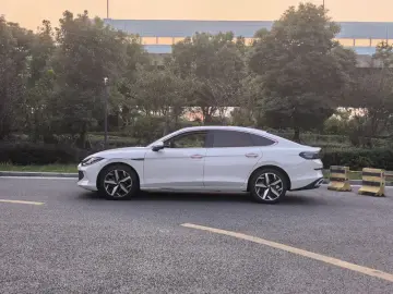 2023 Volkswagen Lamando с пробегом 35 000 км