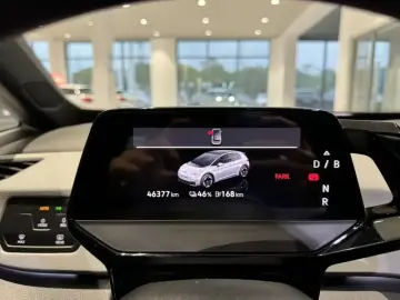 2023 Volkswagen ID.3 с пробегом 46 000 км