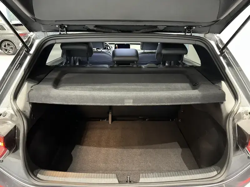 2023 Volkswagen ID.3 с пробегом 46 000 км
