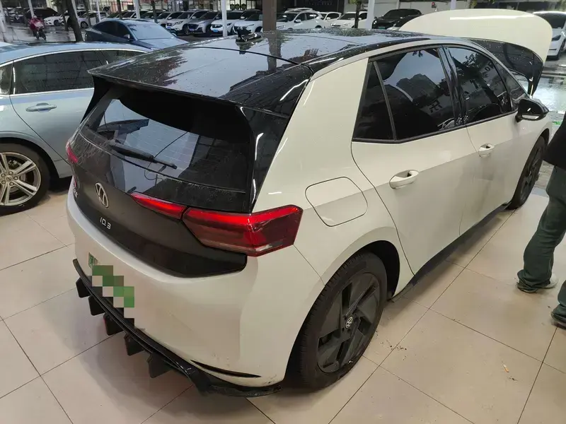 2025 Volkswagen ID.3 с пробегом 55 600 км