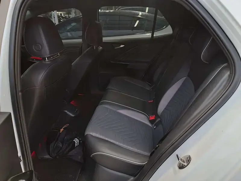 2025 Volkswagen ID.3 с пробегом 55 600 км