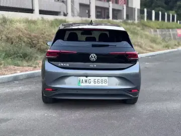 2024 Volkswagen ID.3 с пробегом 51 000 км