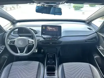 2024 Volkswagen ID.3 с пробегом 51 000 км