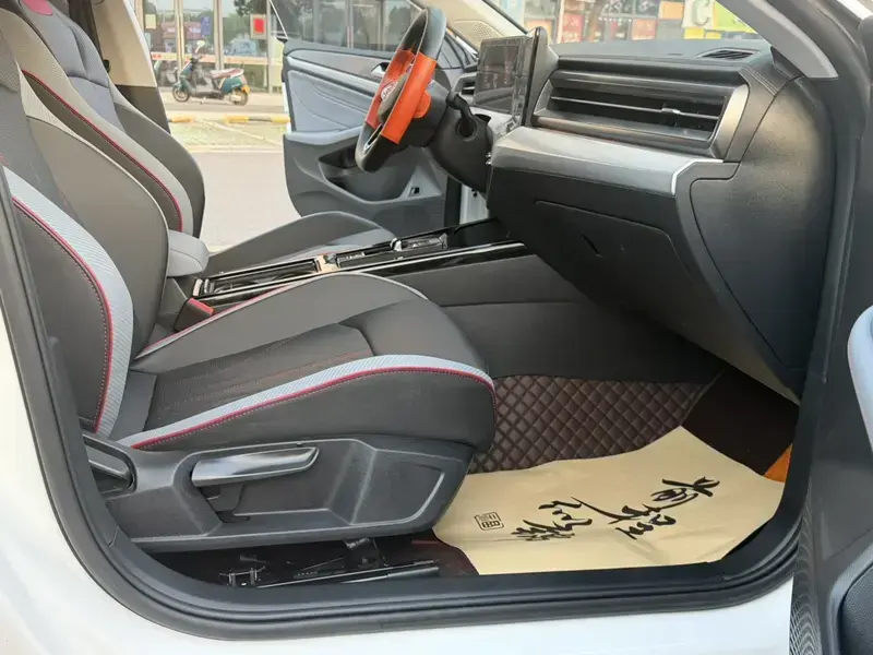 2022 Volkswagen Lamando с пробегом 39 000 км