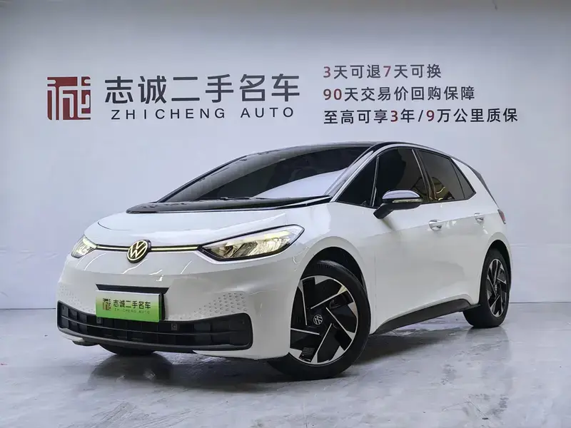 2024 Volkswagen ID.3 с пробегом 39 000 км