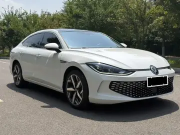 2023 Volkswagen Lamando с пробегом 43 000 км