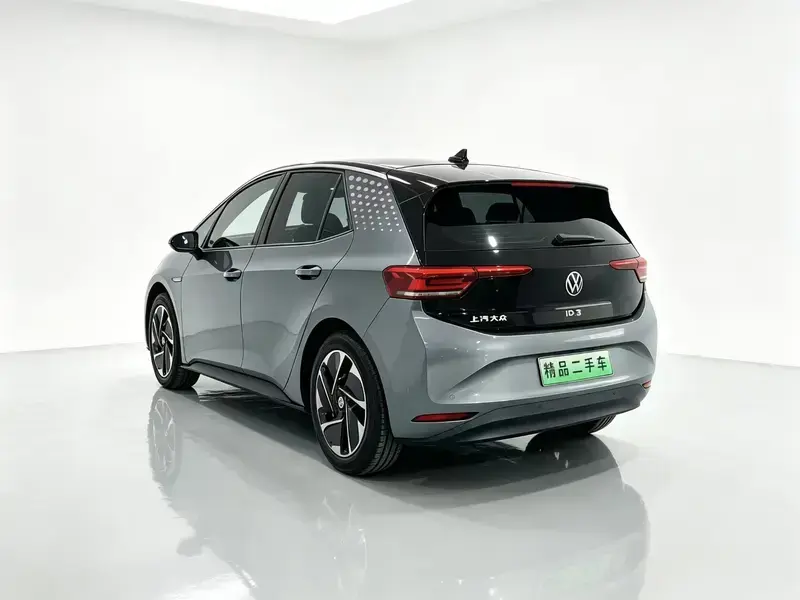 2023 Volkswagen ID.3 с пробегом 79 000 км