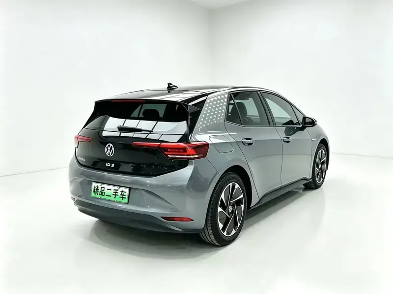 2023 Volkswagen ID.3 с пробегом 79 000 км