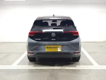 2023 Volkswagen ID.3 с пробегом 58 700 км