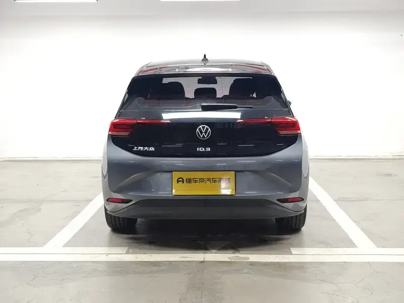 2023 Volkswagen ID.3 с пробегом 58 700 км