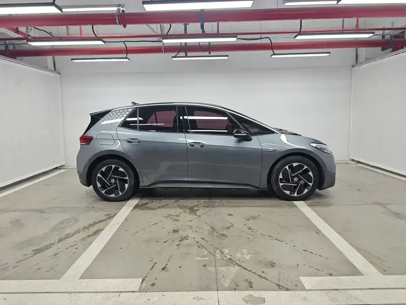 2023 Volkswagen ID.3 с пробегом 58 700 км