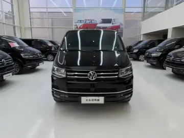 2019 Volkswagen Multivan с пробегом 25 000 км
